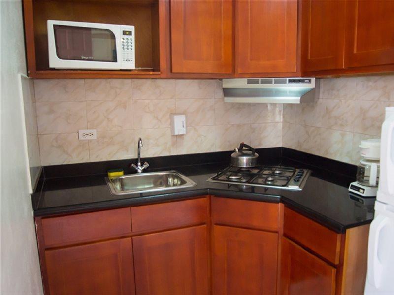 Sasaki Apartments Palm Beach Exterior photo